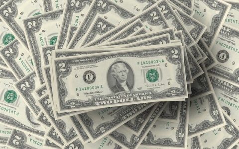 原油期货直播室：趋势博弈中的资金情绪与仓位纪律